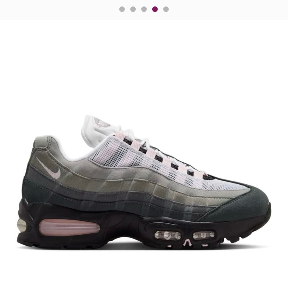 AIRMAX 95 NIKE WOMANS SNEAKERS
SIZE 6.5 - Picture 4 of 4